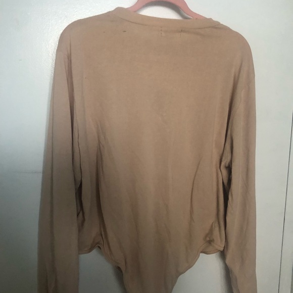 Plus deep nude crew neck long sleeved bodysuit - Picture 2 of 2